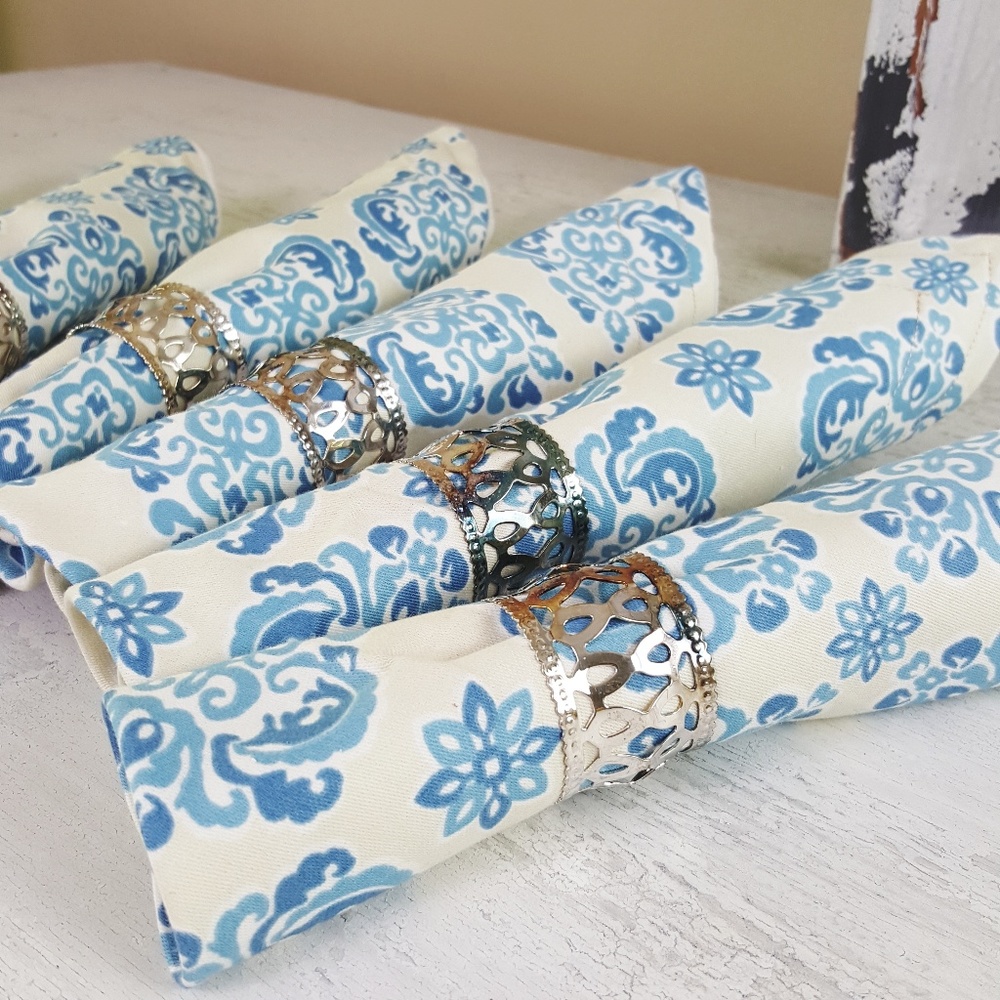Six Blue Damask Cotton-Linen Napkins & Holders - Picture 1 of 8